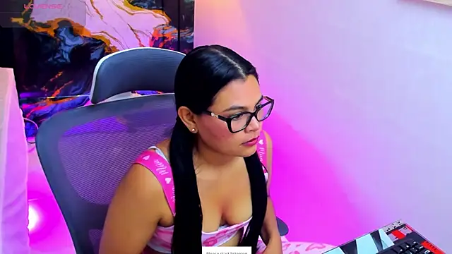 SofiaaReed online show from 07-14-26, 11:27