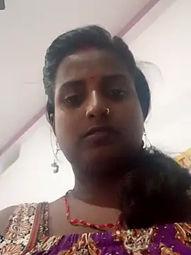 Snapshot of Mnisha6619 chatting on 07-10-26, 05:34 Mnisha6619 online show from 07-10-26, 05:34