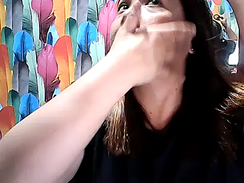 Snapshot of newasian4u chatting on 07-12-26, 11:23 newasian4u online show from 07-12-26, 11:23