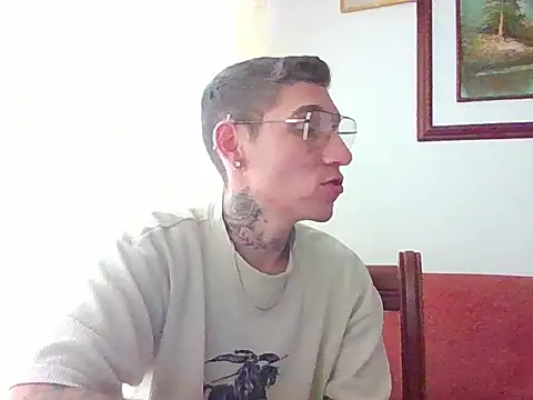 liam carter2 online show from 07-10-26, 10:34
