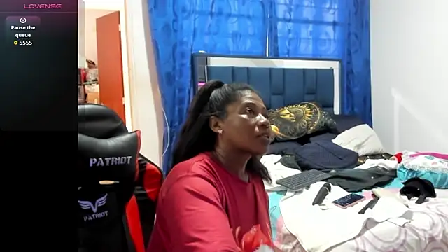 LupeAdams online show from 02-04-26, 02:56