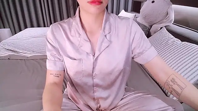 SungkyunnKwan online show from 11-18-25, 04:00