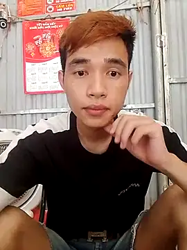 Locphuq online show from 07-12-26, 09:11