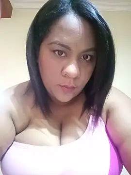 Snapshot of la_negra_5 chatting on 07-12-26, 03:03 la negra 5 online show from 07-12-26, 03:03