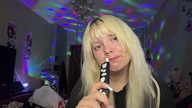 Snapshot of SusannAlai chatting on 07-13-26, 07:16 SusannAlai online show from 07-13-26, 07:16