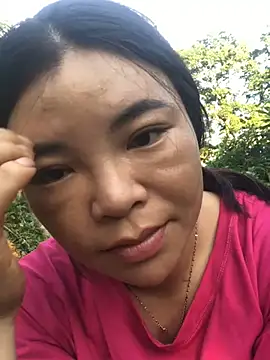 Snapshot of Rosalind-89 chatting on 07-13-26, 10:51 Rosalind-89 online show from 07-13-26, 10:51