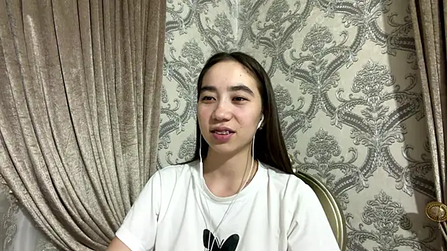 cocoSharms online show from 07-19-26, 03:05