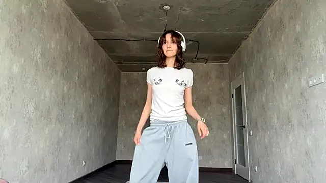 muwi nuwi online show from 07-17-26, 12:34
