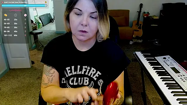 Snapshot of beccalubov chatting on 07-14-26, 04:45 beccalubov online show from 07-14-26, 04:45