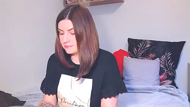 alisenties online show from 03-11-25, 04:18