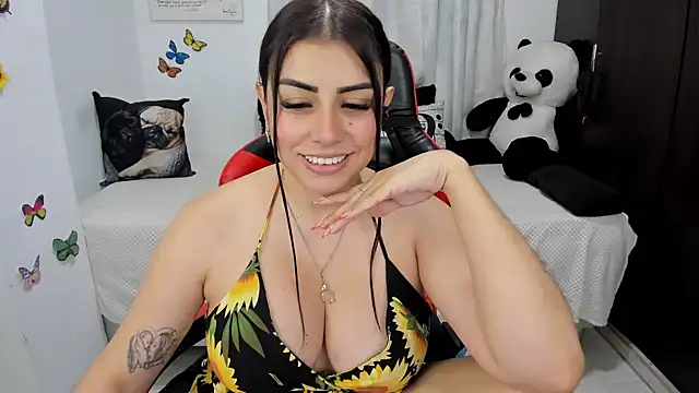 lucy007  online show from 04-17-26, 01:30