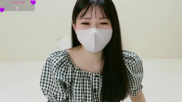 Snapshot of Mila_Velvet_LIVE chatting on 07-16-26, 10:10 Mila Velvet LIVE online show from 07-16-26, 10:10
