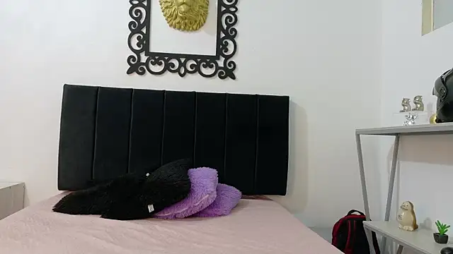 Snapshot of Santhiago_Jonnes chatting on 07-16-26, 07:42 Santhiago Jonnes online show from 07-16-26, 07:42