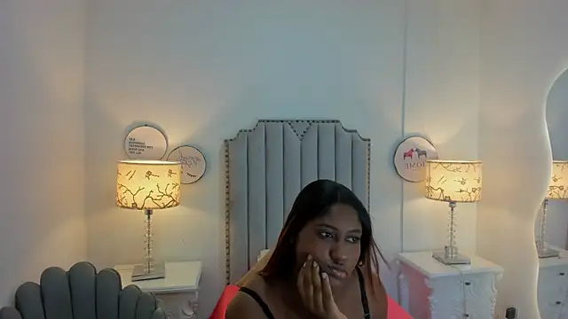 abril castro  online show from 07-22-26, 07:05
