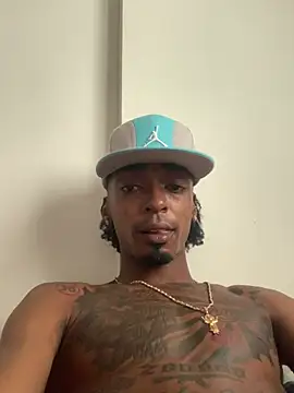 Snapshot of KINGMONEY98 chatting on 07-17-26, 06:35 KINGMONEY98 online show from 07-17-26, 06:35