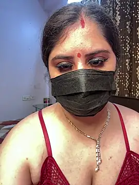 Snapshot of gurleen_kirat chatting on 07-18-26, 06:23 gurleen kirat online show from 07-18-26, 06:23