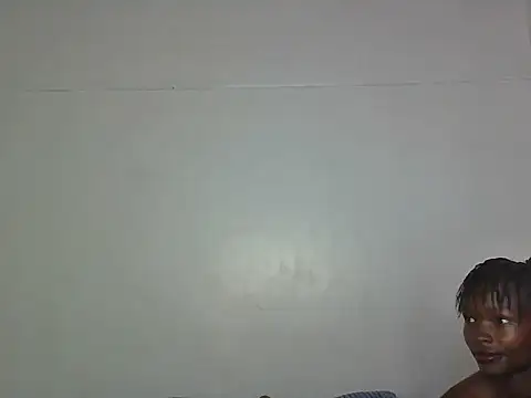 Snapshot of Petitegoddess012 chatting on 07-17-26, 08:46 Petitegoddess012 online show from 07-17-26, 08:46