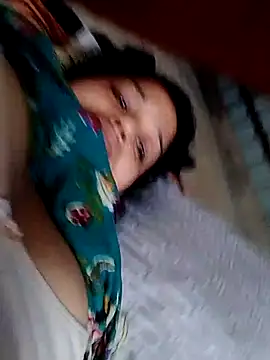 Snapshot of Priya_sharma16 chatting on 07-30-26, 12:42 Priya sharma16 online show from 07-30-26, 12:42