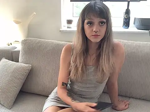 LaraaMaxx online show from 07-25-26, 04:59