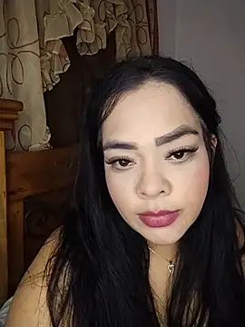 Maddy lu  online show from 08-10-26, 04:49