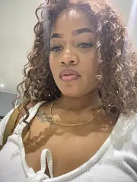 riri brunnete online show from 05-03-26, 02:50