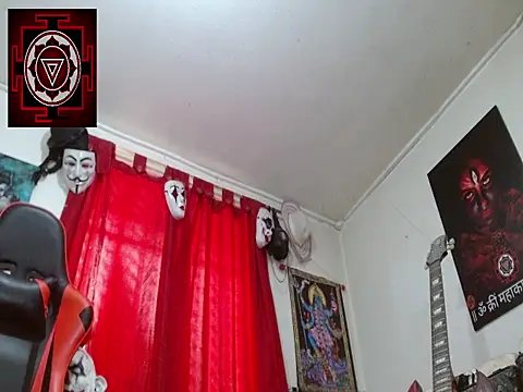 Snapshot of Amanda_Valeska chatting on 09-25-25, 04:11 Amanda Valeska online show from 09-25-25, 04:11