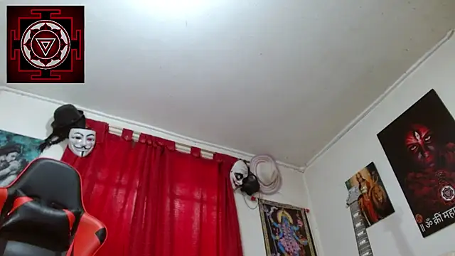 Snapshot of Amanda_Valeska chatting on 12-03-25, 05:00 Amanda Valeska online show from 12-03-25, 05:00