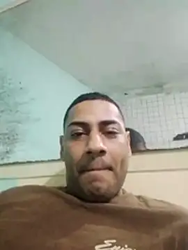 Snapshot of DBoaNeguinho chatting on 07-23-26, 02:37 DBoaNeguinho online show from 07-23-26, 02:37