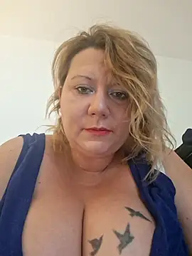 pulpeuselulu online show from 07-24-26, 10:35