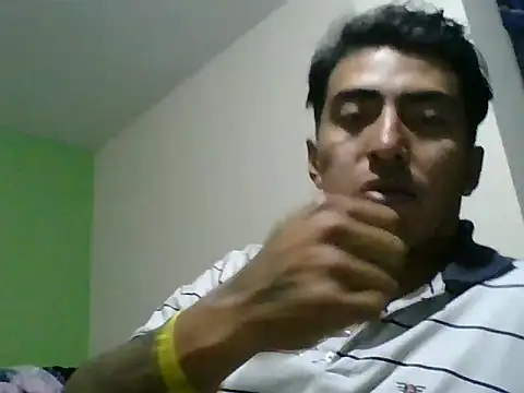 Snapshot of Rosaura212 chatting on 08-02-26, 12:20 Rosaura212 online show from 08-02-26, 12:20