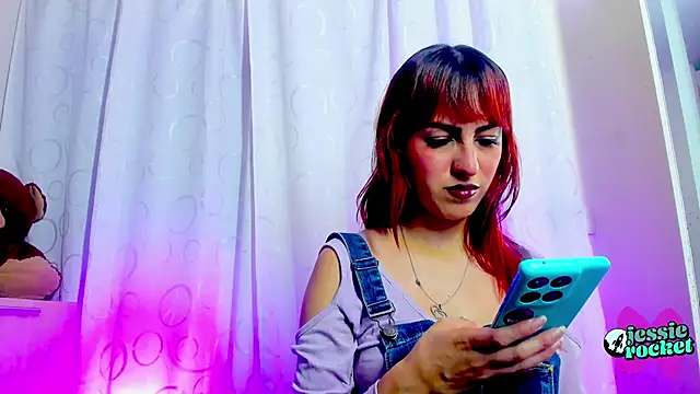 jessierocketx online show from 04-29-26, 08:59