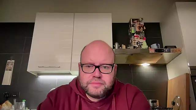 Snapshot of theitalianbear chatting on 12-11-24, 04:28 theitalianbear online show from 12-11-24, 04:28