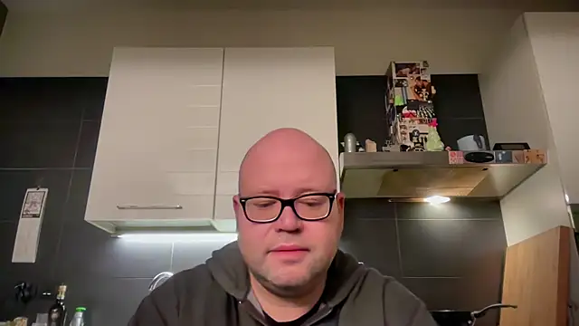 Snapshot of theitalianbear chatting on 01-14-25, 07:21 theitalianbear online show from 01-14-25, 07:21