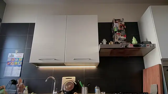 Snapshot of theitalianbear chatting on 01-16-26, 01:48 theitalianbear online show from 01-16-26, 01:48