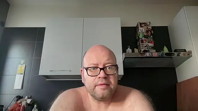 theitalianbear online show from 06-28-26, 04:18