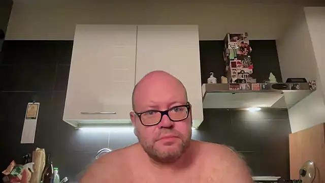 theitalianbear online show from 06-30-26, 02:45