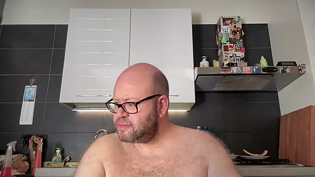 theitalianbear online show from 07-07-26, 07:23