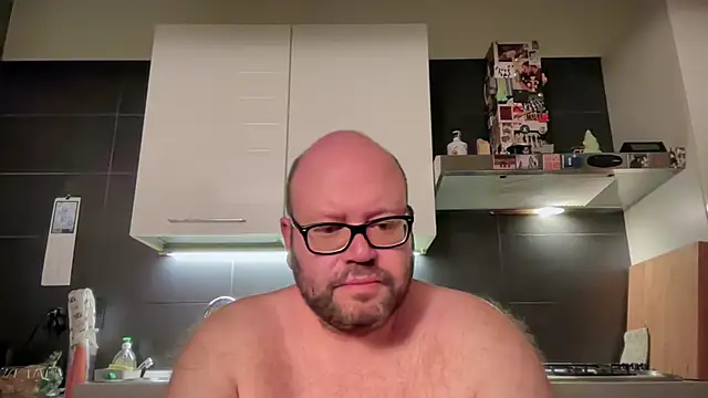 theitalianbear online show from 07-12-26, 02:35
