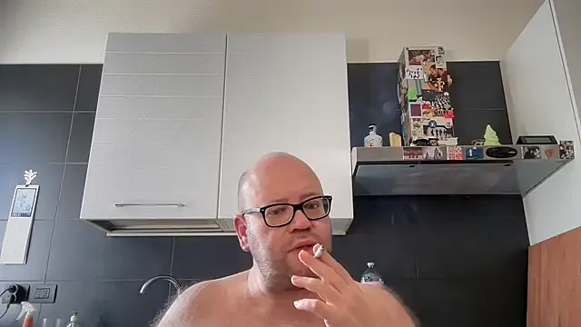 theitalianbear online show from 07-25-26, 07:39