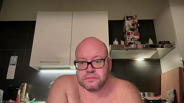 theitalianbear online show from 07-28-26, 03:02