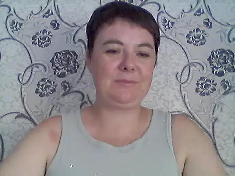 CherryLove7777 online show from 07-28-26, 09:15