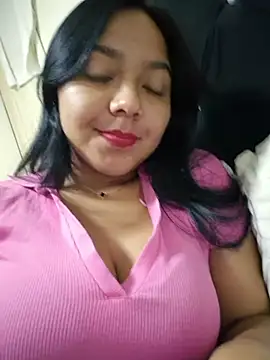 Snapshot of Isabell_rosety chatting on 07-29-26, 03:26 Isabell rosety online show from 07-29-26, 03:26