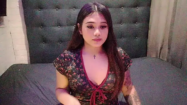 FoxxyJesa online show from 06-13-26, 03:43