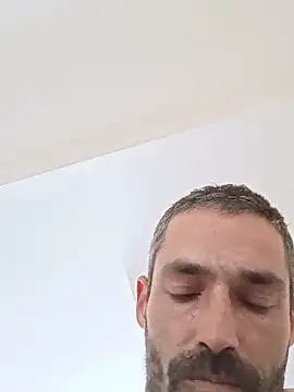 Mathieu1628 online show from 08-04-26, 06:54