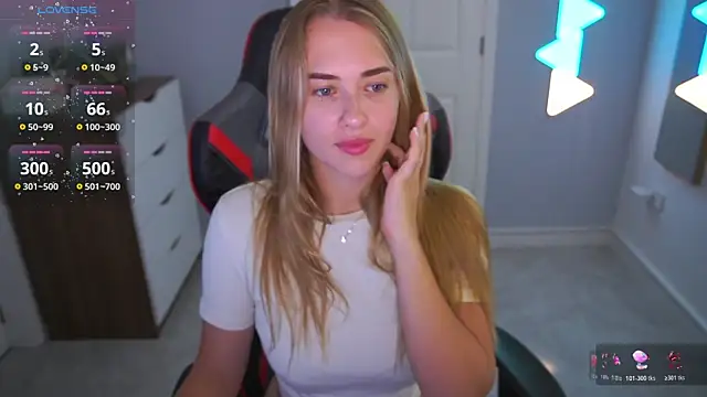 DanikaDillan online show from 07-11-26, 12:57