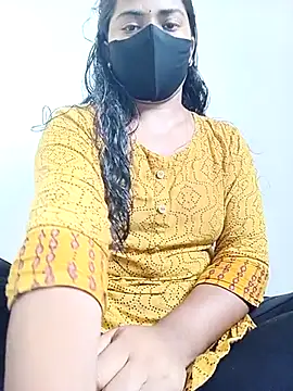 Snapshot of Hot_madhu5 chatting on 08-02-26, 08:46 Hot madhu5 online show from 08-02-26, 08:46