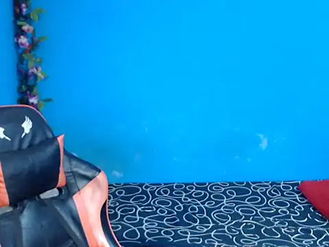 Snapshot of venustheg0ddess chatting on 11-13-25, 01:37 venustheg0ddess online show from 11-13-25, 01:37