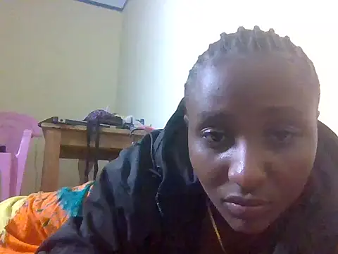 Petitesecret online show from 08-02-26, 10:08