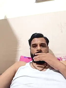Snapshot of Raj_marathi143 chatting on 08-03-26, 04:11 Raj marathi143 online show from 08-03-26, 04:11