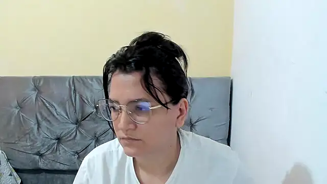 MARILYN GARCIA online show from 01-30-25, 04:45